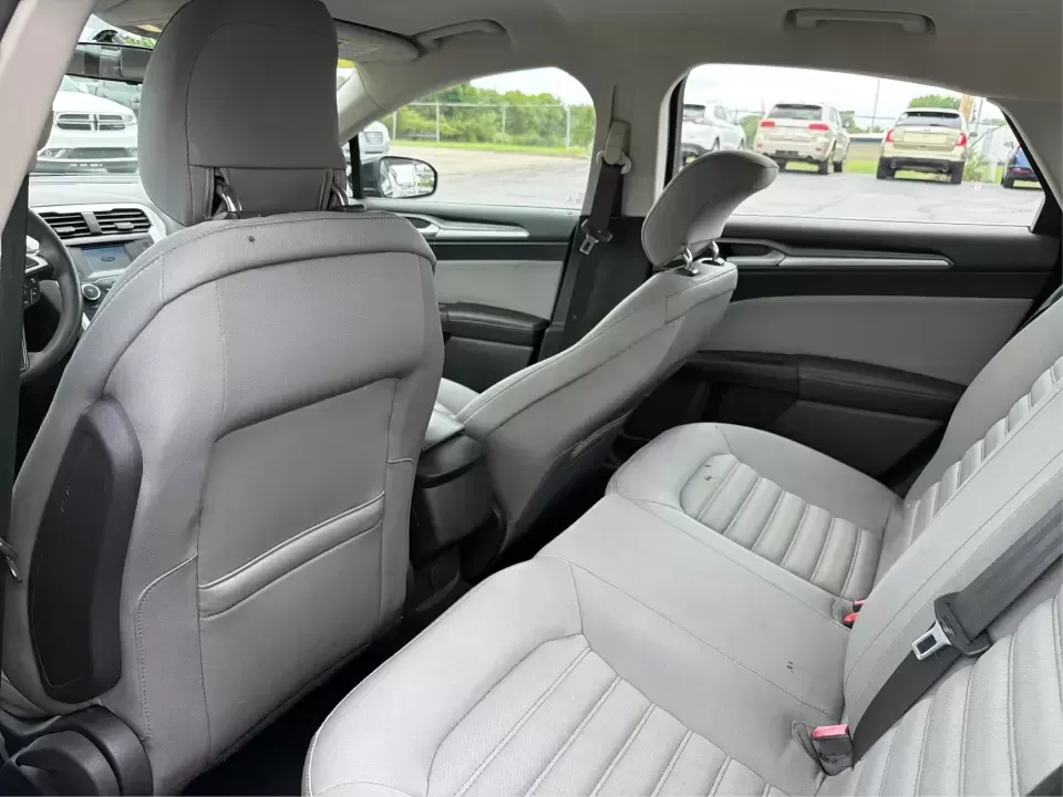 2014 Ford Fusion S (3FA6P0G78ER) with an Duratec 2.5L I-4 DOHC engine, Automatic transmission, located at 8750 N County Rd 25A, Piqua, OH, 45356, (937) 908-9800, 40.164391, -84.232513 - Are you on the hunt for a reliable sedan that fits seamlessly into your everyday life? Look no further than this stunning 2014 Ford Fusion S, available now at Advantage Car and Credit in Fairborn, OH. This vehicle is the perfect choice for budget-conscious buyers or families needing a dependable rid - Photo#10