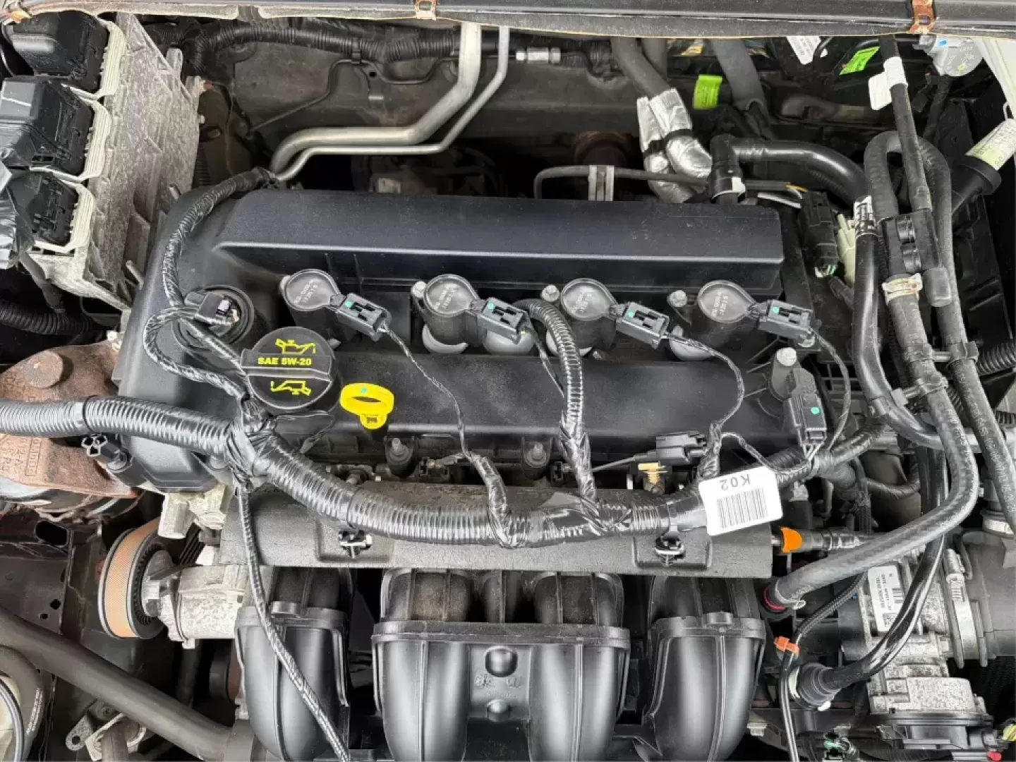 2014 Ford Fusion S (3FA6P0G78ER) with an Duratec 2.5L I-4 DOHC engine, located at 1230 East Main St, Xenia, OH, 45385, (937) 908-9800, 39.688026, -83.910172 - Are you on the hunt for a reliable sedan that fits seamlessly into your everyday life? Look no further than this stunning 2014 Ford Fusion S, available now at Advantage Car and Credit in Fairborn, OH. This vehicle is the perfect choice for budget-conscious buyers or families needing a dependable rid - Photo#11