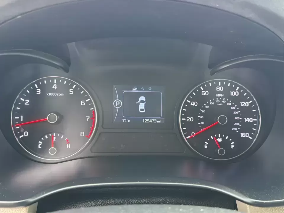 2016 Kia Optima LX (KNAGT4L36G5) with an Theta II 2.4L I-4 gasoline direct injection engine, 6A transmission, located at 401 Woodman Dr, Riverside, OH, 45431, (937) 908-9800, 39.760899, -84.123421 - Need a dependable sedan that can handle the weekday commute down I-675, quick school drop-offs near Mad River, and an easy weekend drive to Carillon Historical Park or a Dayton Dragons game? This 2016 Kia Optima LX in Snow White Pearl delivers the kind of practical comfort and modern tech that fits - Photo#15