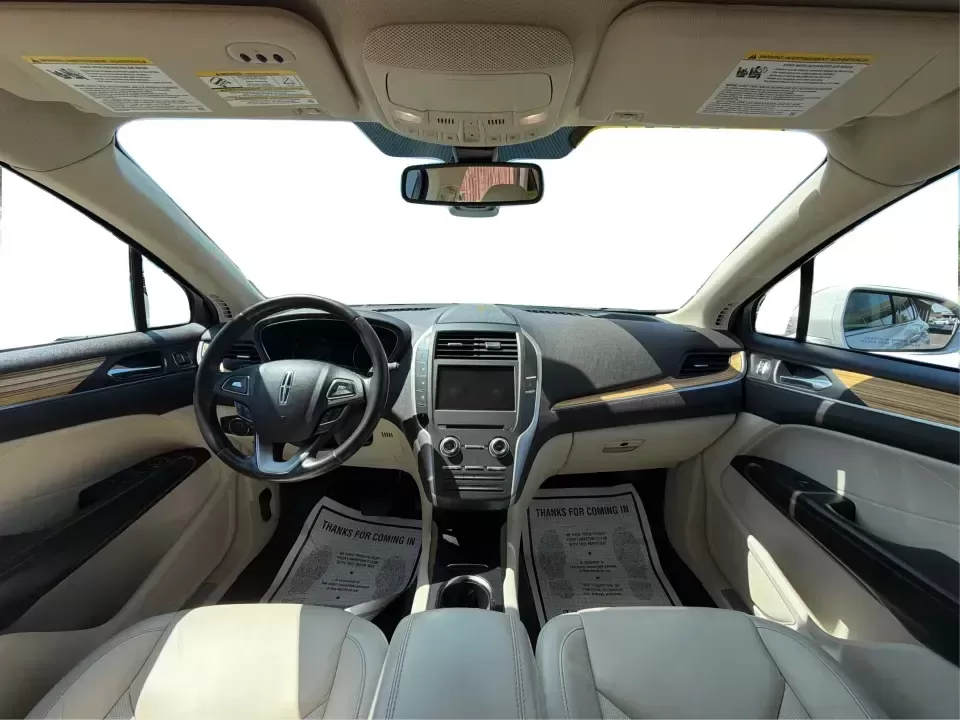 2015 Lincoln MKC Base (5LMTJ2AH4FU) with an 2.3L L4 DOHC 16V engine, 6-Speed Automatic transmission, located at 1230 East Main St, Xenia, OH, 45385, (937) 908-9800, 39.688026, -83.910172 - 2015 Lincoln MKC Base - Photo#21