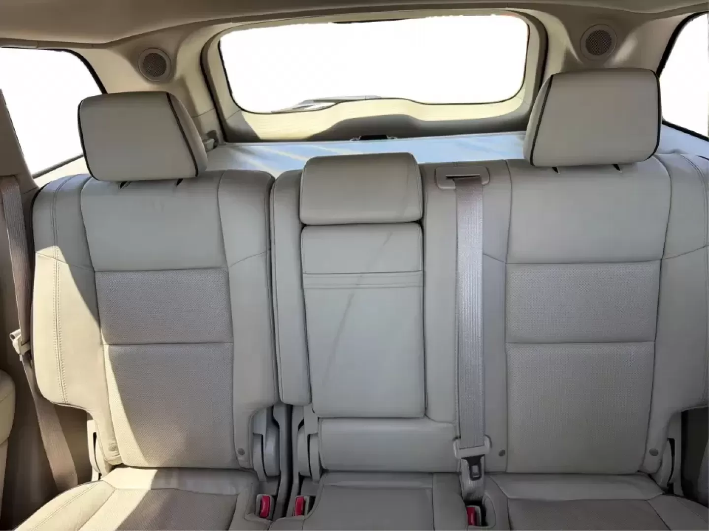 2014 Jeep Grand Cherokee Overland (1C4RJFCTXEC) with an 5.7L V8 OHV 16V engine, 5-Speed Automatic transmission, located at 1951 S Dayton Lakeview Rd., New Carlisle, OH, 45344, (937) 908-9800, 39.890999, -84.050255 - Picture your next weekend: loading up for a road trip to Yellow Springs, cruising I675 with the family in comfort, or heading out to the trails and backroads around Wright-Patterson Air Force Base with the confidence of 4WD. This 2014 Jeep Grand Cherokee Overland is built for drivers who want a refi - Photo#14
