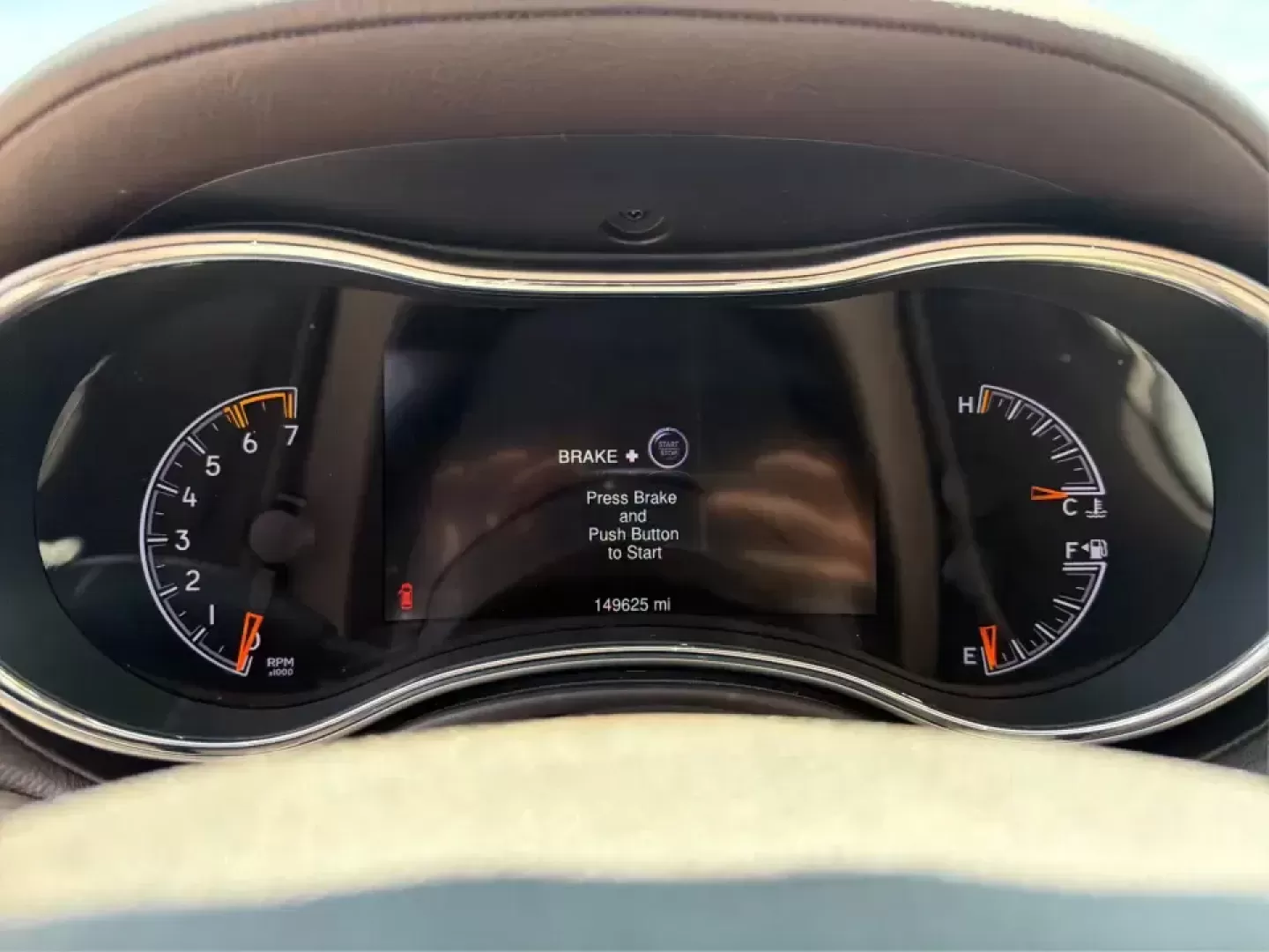 2014 Jeep Grand Cherokee Overland (1C4RJFCTXEC) with an 5.7L V8 OHV 16V engine, 5-Speed Automatic transmission, located at 1951 S Dayton Lakeview Rd., New Carlisle, OH, 45344, (937) 908-9800, 39.890999, -84.050255 - Picture your next weekend: loading up for a road trip to Yellow Springs, cruising I675 with the family in comfort, or heading out to the trails and backroads around Wright-Patterson Air Force Base with the confidence of 4WD. This 2014 Jeep Grand Cherokee Overland is built for drivers who want a refi - Photo#15