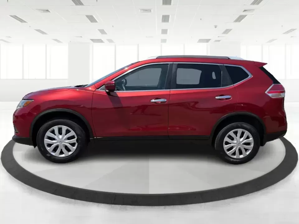2016 Nissan Rogue S (JN8AT2MVXGW) with an 2.5L I-4 DOHC engine, CVT transmission, located at 1099 N County Rd 25A , Troy, OH, 45373, (937) 908-9800, 40.057079, -84.212883 - 2016 Nissan Rogue S - Photo#5
