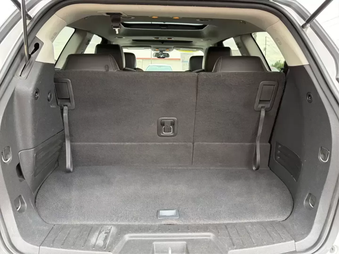 2017 Chevrolet Traverse 2LT (1GNKVHKD5HJ) with an 3.6L V-6 gasoline direct injection engine, 6A transmission, located at 1951 S Dayton Lakeview Rd., New Carlisle, OH, 45344, (937) 908-9800, 39.890999, -84.050255 - Big weekend plans, a growing family, or a daily commute that demands space and comfort? This 2017 Chevrolet Traverse 2LT is the kind of SUV that fits real life in Riverside-ready for school drop-offs, Costco runs, and road trips out toward Hocking Hills with room for friends, gear, and everyone's sn - Photo#11