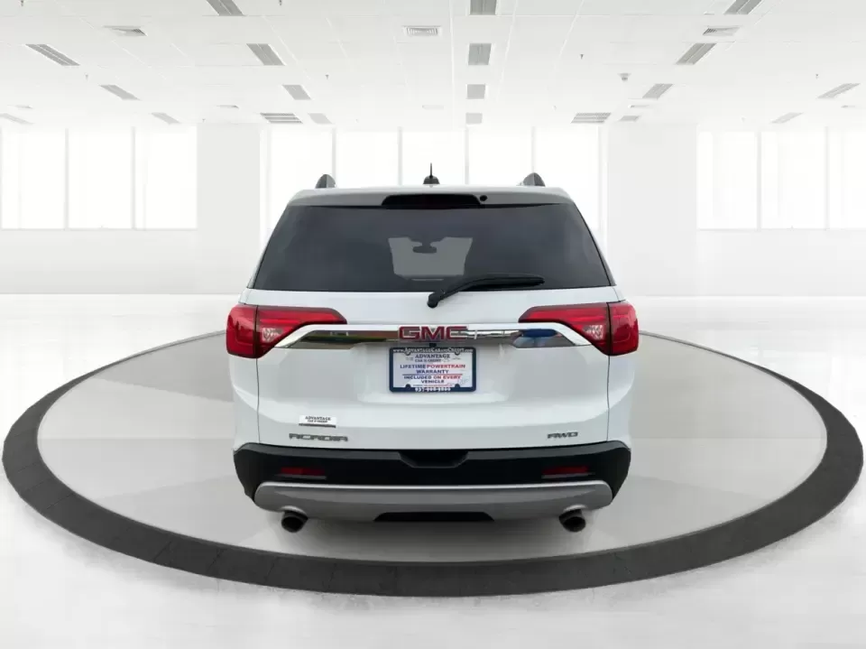 2017 GMC Acadia SLE-2 (1GKKNSLS1HZ) with an 2.5L L4 DOHC 16V engine, 6A transmission, located at 1230 East Main St, Xenia, OH, 45385, (937) 908-9800, 39.688026, -83.910172 - Ready for a busy family week in Troy and a weekend escape to Hocking Hills? This 2017 GMC Acadia SLE-2 is the kind of midsize SUV that fits real life-school drop-offs, grocery runs, long commutes down I-75, and road trips with friends-while giving you the confidence of available traction and the pra - Photo#3