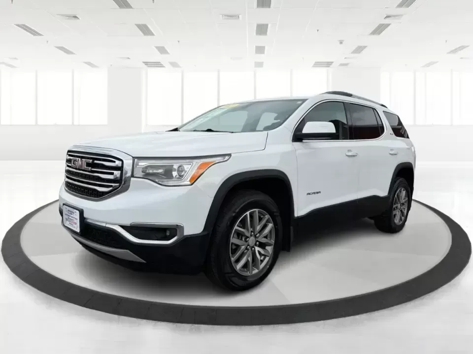 2017 GMC Acadia SLE-2 (1GKKNSLS1HZ) with an 2.5L L4 DOHC 16V engine, 6A transmission, located at 1230 East Main St, Xenia, OH, 45385, (937) 908-9800, 39.688026, -83.910172 - Ready for a busy family week in Troy and a weekend escape to Hocking Hills? This 2017 GMC Acadia SLE-2 is the kind of midsize SUV that fits real life-school drop-offs, grocery runs, long commutes down I-75, and road trips with friends-while giving you the confidence of available traction and the pra - Photo#8