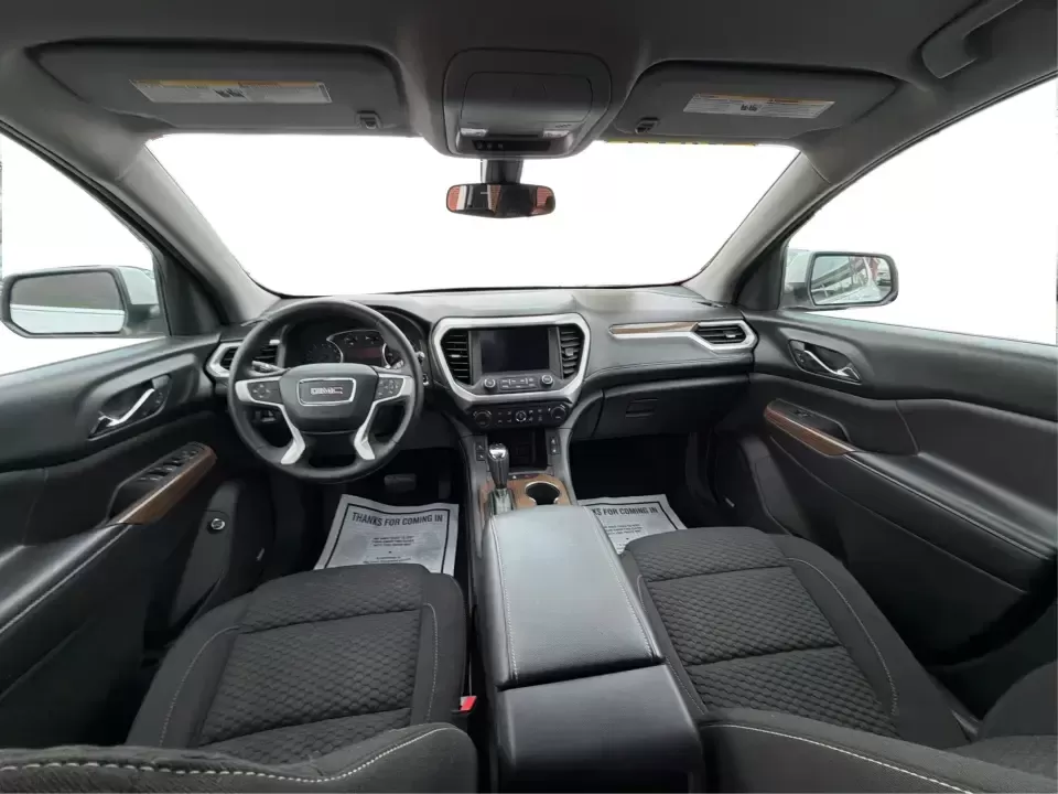 2017 GMC Acadia SLE-2 (1GKKNSLS1HZ) with an 2.5L L4 DOHC 16V engine, 6A transmission, located at 1230 East Main St, Xenia, OH, 45385, (937) 908-9800, 39.688026, -83.910172 - Ready for a busy family week in Troy and a weekend escape to Hocking Hills? This 2017 GMC Acadia SLE-2 is the kind of midsize SUV that fits real life-school drop-offs, grocery runs, long commutes down I-75, and road trips with friends-while giving you the confidence of available traction and the pra - Photo#22