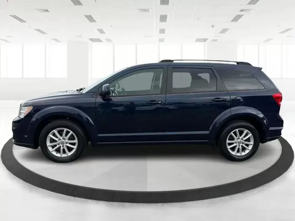 2017 Dodge Journey SXT AWD (3C4PDDBG4HT) with an Pentastar 3.6L V-6 DOHC engine, 6A transmission, located at 1099 N County Rd 25A , Troy, OH, 45373, (937) 908-9800, 40.057079, -84.212883 - Pack up the kids, cue up a playlist, and point your next weekend escape toward the open roads around Miami County-this 2017 Dodge Journey SXT AWD is the kind of SUV that fits real life. Whether you're shuttling to practice, commuting to Dayton, or planning a road trip up I75, the Journey's three-row - Photo#5