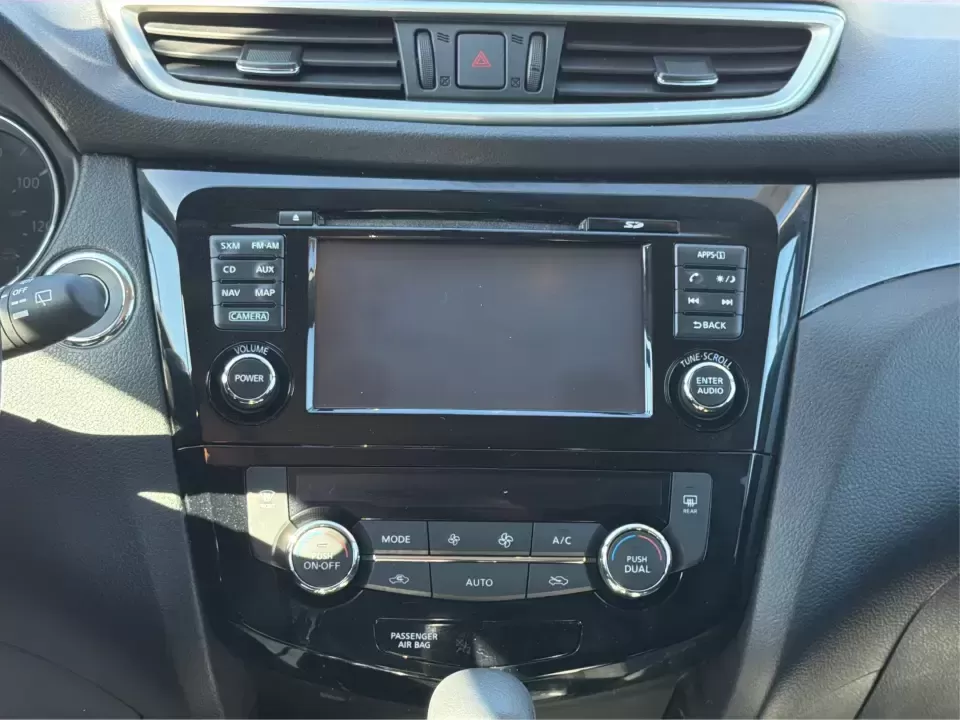 2015 Nissan Rogue SV (5N1AT2MVXFC) with an 2.5L I-4 DOHC engine, Continuously Variable Transmission transmission, located at 4508 South Dixie Dr, Moraine, OH, 45439, (937) 908-9800, 39.689976, -84.218452 - Whether you're juggling school drop-offs, commuting down I-75, or planning a weekend escape to Cox Arboretum or the RiverScape MetroPark, this 2015 Nissan Rogue SV is the kind of compact SUV that fits real life in Moraine. With available all-weather capability, flexible seating, and everyday comfort - Photo#13