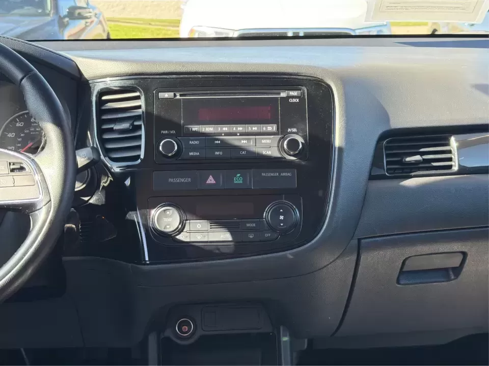 2016 Mitsubishi Outlander ES (JA4AD2A30GZ) with an 2.4L I-4 variable valve control engine, CVT transmission, located at 8750 N County Rd 25A, Piqua, OH, 45356, (937) 908-9800, 40.164391, -84.232513 - Weekend road trips to Indian Lake, daily commutes down I75, or shuttling kids between practice and school-this 2016 Mitsubishi Outlander ES is built for real-life schedules in and around Piqua, Ohio. Finished in Diamond White Pearl, this versatile SUV blends family-friendly space with easy-to-live-w - Photo#13