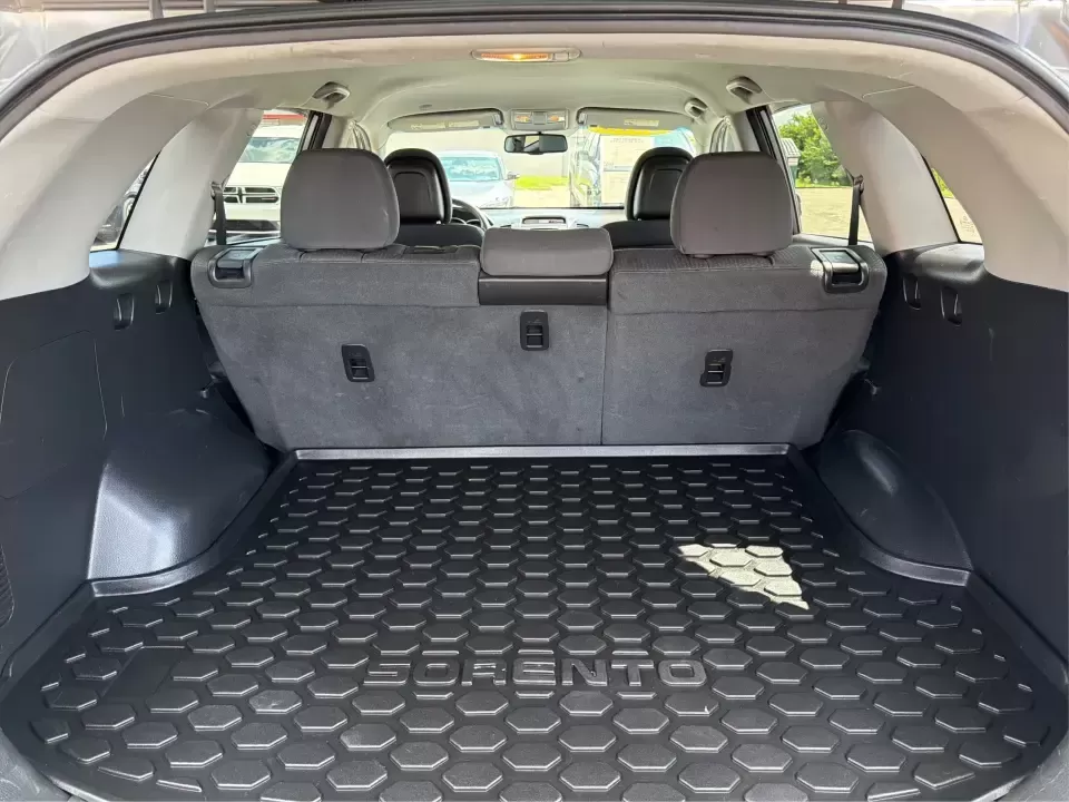 2013 Kia Sorento LX 2WD (5XYKT3A69DG) with an 2.4L L4 DOHC 16V engine, 6-Speed Automatic transmission, located at 8750 N County Rd 25A, Piqua, OH, 45356, (937) 908-9800, 40.164391, -84.232513 - Pack up the kids, load the cooler, and point your weekend plans toward Indian Lake or a quick getaway down I-75-this 2013 Kia Sorento LX 2WD is the kind of practical SUV that fits real life in Piqua. With roomy seating, flexible cargo space, and everyday comfort, it's a smart pick for growing famili - Photo#12