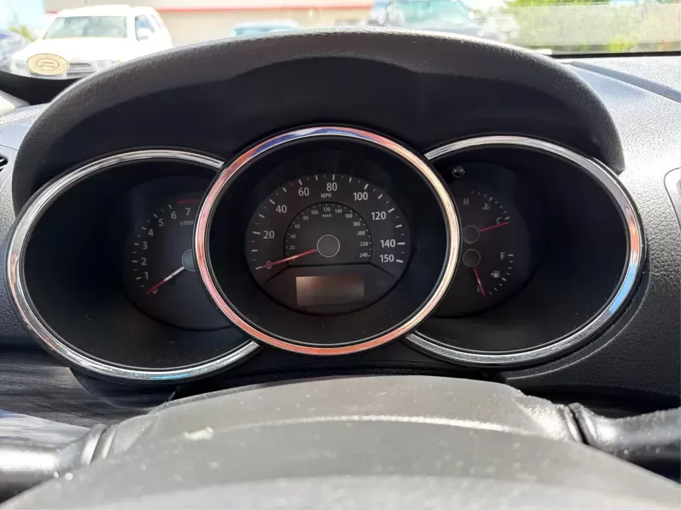 2013 Kia Sorento LX 2WD (5XYKT3A69DG) with an 2.4L L4 DOHC 16V engine, 6-Speed Automatic transmission, located at 8750 N County Rd 25A, Piqua, OH, 45356, (937) 908-9800, 40.164391, -84.232513 - Pack up the kids, load the cooler, and point your weekend plans toward Indian Lake or a quick getaway down I-75-this 2013 Kia Sorento LX 2WD is the kind of practical SUV that fits real life in Piqua. With roomy seating, flexible cargo space, and everyday comfort, it's a smart pick for growing famili - Photo#15
