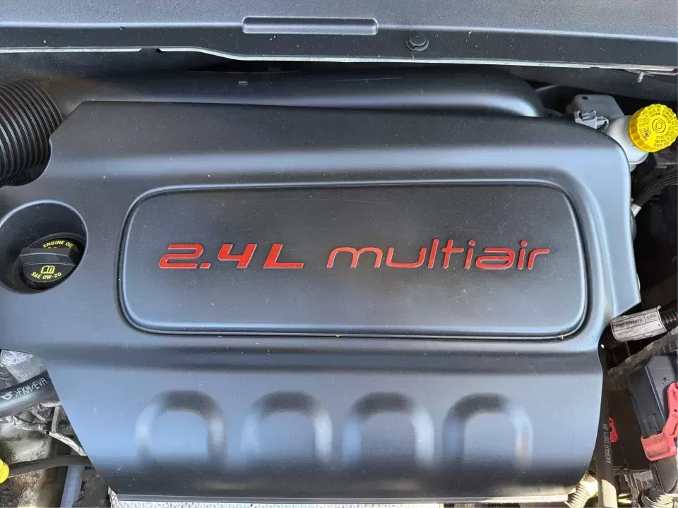 2015 Jeep Renegade Latitude (ZACCJBBT5FP) with an 2.4L L4 engine, 6-Speed Manual transmission, located at 1230 East Main St, Xenia, OH, 45385, (937) 908-9800, 39.688026, -83.910172 - Weekend adventures, snowy commutes, and day-to-day errands around Greene County feel a lot more fun when you're driving something that's compact, capable, and easy to live with. This 2015 Jeep Renegade Latitude is built for drivers who want SUV versatility without the full-size footprint-perfect for - Photo#11