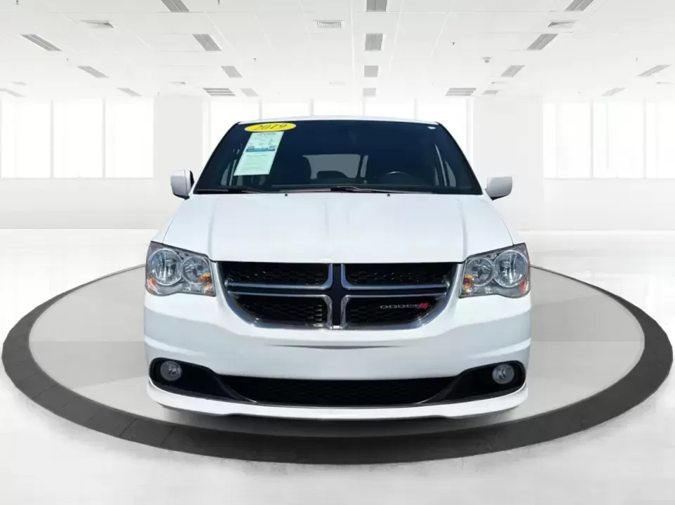 2019 Dodge Grand Caravan SXT (2C4RDGCG7KR) with an Pentastar 3.6L V-6 DOHC engine, 6A transmission, located at 401 Woodman Dr, Riverside, OH, 45431, (937) 908-9800, 39.760899, -84.123421 - Road trips to Hocking Hills, the daily school drop-off line, weekend soccer tournaments, or a long commute down I675-when life is busy, you need a van that keeps up without feeling like a compromise. This 2019 Dodge Grand Caravan SXT in White Knuckle Clearcoat is built for real-world family schedule - Photo#7