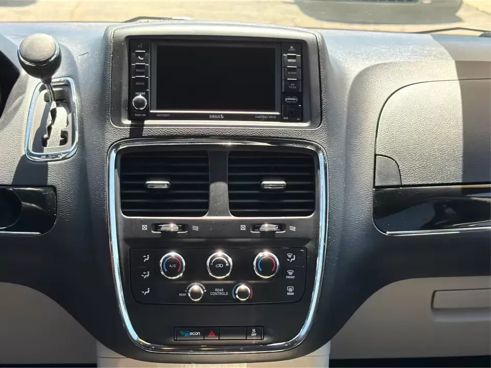 2019 Dodge Grand Caravan SXT (2C4RDGCG7KR) with an Pentastar 3.6L V-6 DOHC engine, 6A transmission, located at 401 Woodman Dr, Riverside, OH, 45431, (937) 908-9800, 39.760899, -84.123421 - Road trips to Hocking Hills, the daily school drop-off line, weekend soccer tournaments, or a long commute down I675-when life is busy, you need a van that keeps up without feeling like a compromise. This 2019 Dodge Grand Caravan SXT in White Knuckle Clearcoat is built for real-world family schedule - Photo#13