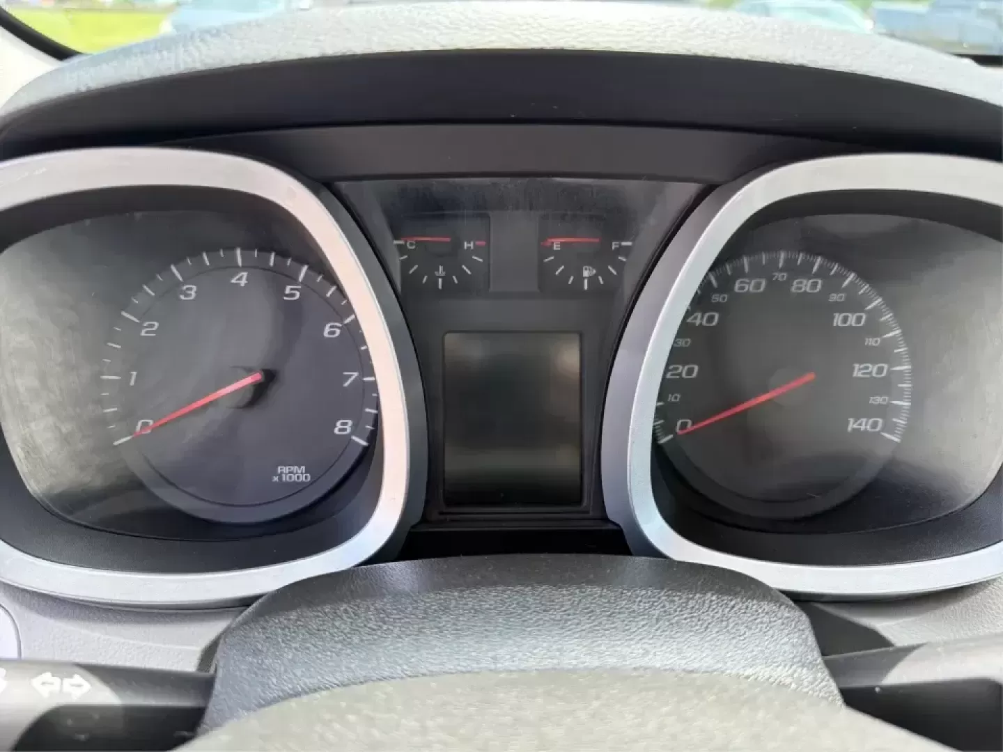 2013 Chevrolet Equinox 1LT (2GNFLEE3XD6) with an 3.6L V6 DOHC 24V engine, 6-Speed Automatic transmission, located at 1230 East Main St, Xenia, OH, 45385, (937) 908-9800, 39.688026, -83.910172 - Whether you're shuttling kids to practice, commuting down US-35, or loading up for a weekend at Caesar Creek State Park, this 2013 Chevrolet Equinox 1LT is the kind of SUV that fits real life in Xenia. With confident capability, flexible cargo space, and everyday comfort, it's a smart pick for drive - Photo#15