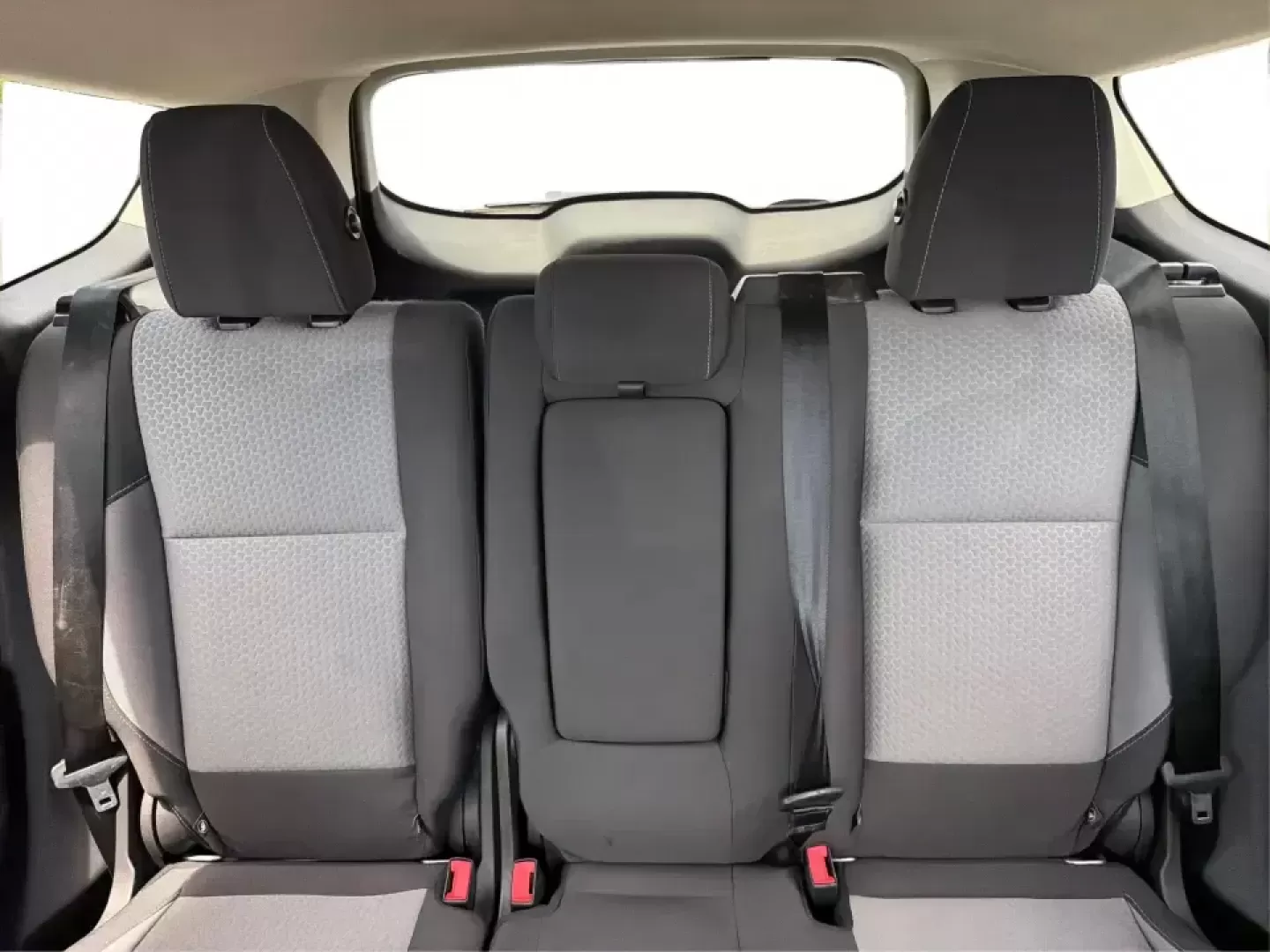 2017 Ford Escape SE FWD (1FMCU0GD1HU) with an 1.5L L4 DOHC 16V engine, 6A transmission, located at 880 E. National Road, Vandalia, OH, 45377, (937) 908-9800, 39.891918, -84.183594 - Picture your next week: a smooth commute down I75, a quick run to the Dayton Mall, and a weekend getaway with room for groceries, gear, and friends-all in one easy-to-drive SUV. This 2017 Ford Escape SE in Shadow Black is a smart fit for busy families, first-time buyers, and anyone who wants a pract - Photo#14