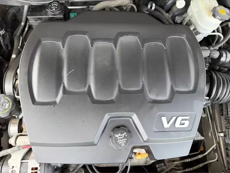 2009 Buick Lucerne CXL1 (1G4HD57M99U) with an 3.9L V6 OHV 12V engine, 4-Speed Automatic transmission, located at 4508 South Dixie Dr, Moraine, OH, 45439, (937) 908-9800, 39.689976, -84.218452 - Dreaming of a comfortable, quiet sedan for long commutes down I75, school drop-offs around Moraine, or easy weekend cruises to Carillon Historical Park and the Dayton Art Institute? This 2009 Buick Lucerne CXL is built for drivers who want classic full-size comfort, a smooth V6 ride, and upscale fea - Photo#11