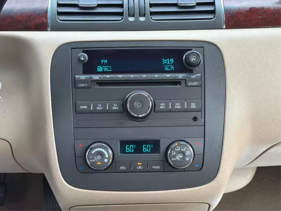 2009 Buick Lucerne CXL1 (1G4HD57M99U) with an 3.9L V6 OHV 12V engine, 4-Speed Automatic transmission, located at 4508 South Dixie Dr, Moraine, OH, 45439, (937) 908-9800, 39.689976, -84.218452 - Dreaming of a comfortable, quiet sedan for long commutes down I75, school drop-offs around Moraine, or easy weekend cruises to Carillon Historical Park and the Dayton Art Institute? This 2009 Buick Lucerne CXL is built for drivers who want classic full-size comfort, a smooth V6 ride, and upscale fea - Photo#13