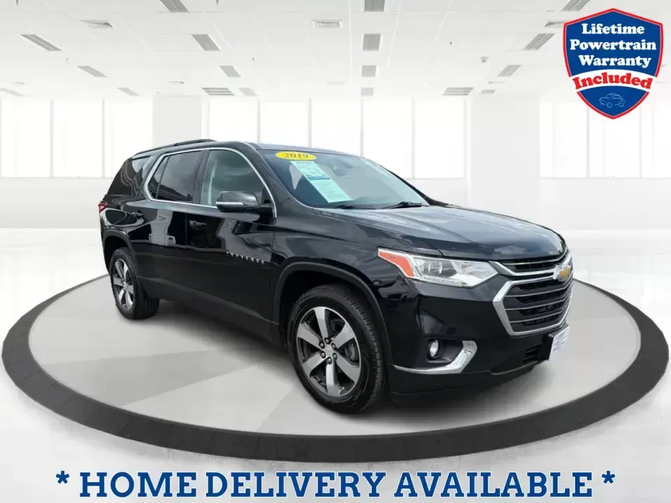2019 Chevrolet Traverse 3LT (1GNERHKW6KJ) with an 3.6L V-6 gasoline direct injection engine, 9A transmission, located at 1230 East Main St, Xenia, OH, 45385, (937) 908-9800, 39.688026, -83.910172 - Load up the kids, the groceries, and the gear-then head from weekday school drop-offs to weekend road trips without feeling cramped. This 2019 Chevrolet Traverse 3LT is built for real life in Xenia, with three-row flexibility, confident V6 power, and the kind of comfort features that make long drive - Photo#0