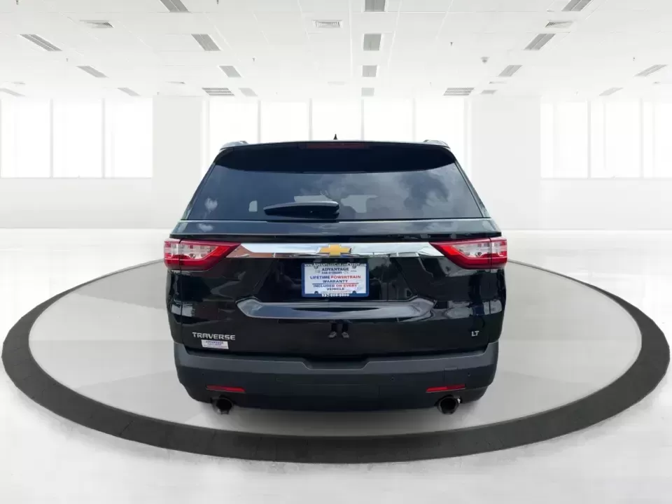 2019 Chevrolet Traverse 3LT (1GNERHKW6KJ) with an 3.6L V-6 gasoline direct injection engine, 9A transmission, located at 1230 East Main St, Xenia, OH, 45385, (937) 908-9800, 39.688026, -83.910172 - Load up the kids, the groceries, and the gear-then head from weekday school drop-offs to weekend road trips without feeling cramped. This 2019 Chevrolet Traverse 3LT is built for real life in Xenia, with three-row flexibility, confident V6 power, and the kind of comfort features that make long drive - Photo#3