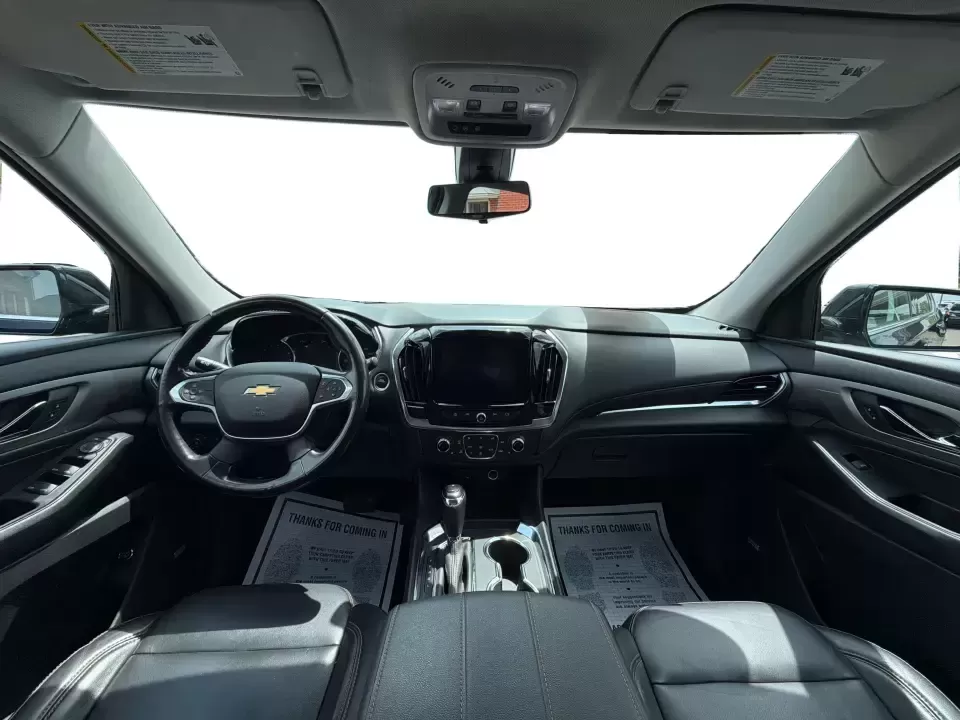 2019 Chevrolet Traverse 3LT (1GNERHKW6KJ) with an 3.6L V-6 gasoline direct injection engine, 9A transmission, located at 1230 East Main St, Xenia, OH, 45385, (937) 908-9800, 39.688026, -83.910172 - Load up the kids, the groceries, and the gear-then head from weekday school drop-offs to weekend road trips without feeling cramped. This 2019 Chevrolet Traverse 3LT is built for real life in Xenia, with three-row flexibility, confident V6 power, and the kind of comfort features that make long drive - Photo#21