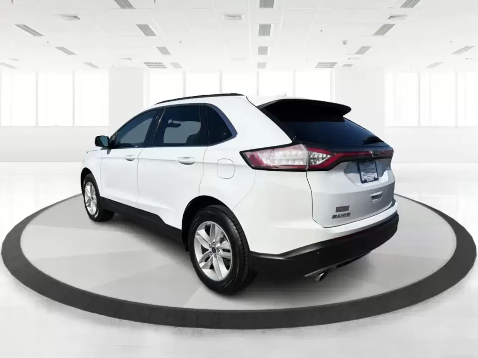 2018 Ford Edge SEL AWD (2FMPK4J89JB) with an 3.5L V6 DOHC 24V engine, 6A transmission, located at 1184 Kauffman Ave, Fairborn, OH, 45324, (937) 908-9800, 39.807072, -84.030914 - Pack up the family, cue up your favorite playlist, and head out for a weekend at Wright-Patterson AFB Museum or a quick escape to John Bryan State Park-this 2018 Ford Edge SEL is the kind of midsize SUV that fits real life in Fairborn. With confident traction for Ohio's changing seasons and a comfor - Photo#4