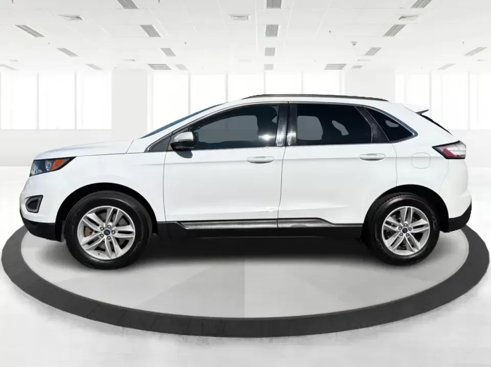 2018 Ford Edge SEL AWD (2FMPK4J89JB) with an 3.5L V6 DOHC 24V engine, 6A transmission, located at 1184 Kauffman Ave, Fairborn, OH, 45324, (937) 908-9800, 39.807072, -84.030914 - Pack up the family, cue up your favorite playlist, and head out for a weekend at Wright-Patterson AFB Museum or a quick escape to John Bryan State Park-this 2018 Ford Edge SEL is the kind of midsize SUV that fits real life in Fairborn. With confident traction for Ohio's changing seasons and a comfor - Photo#5