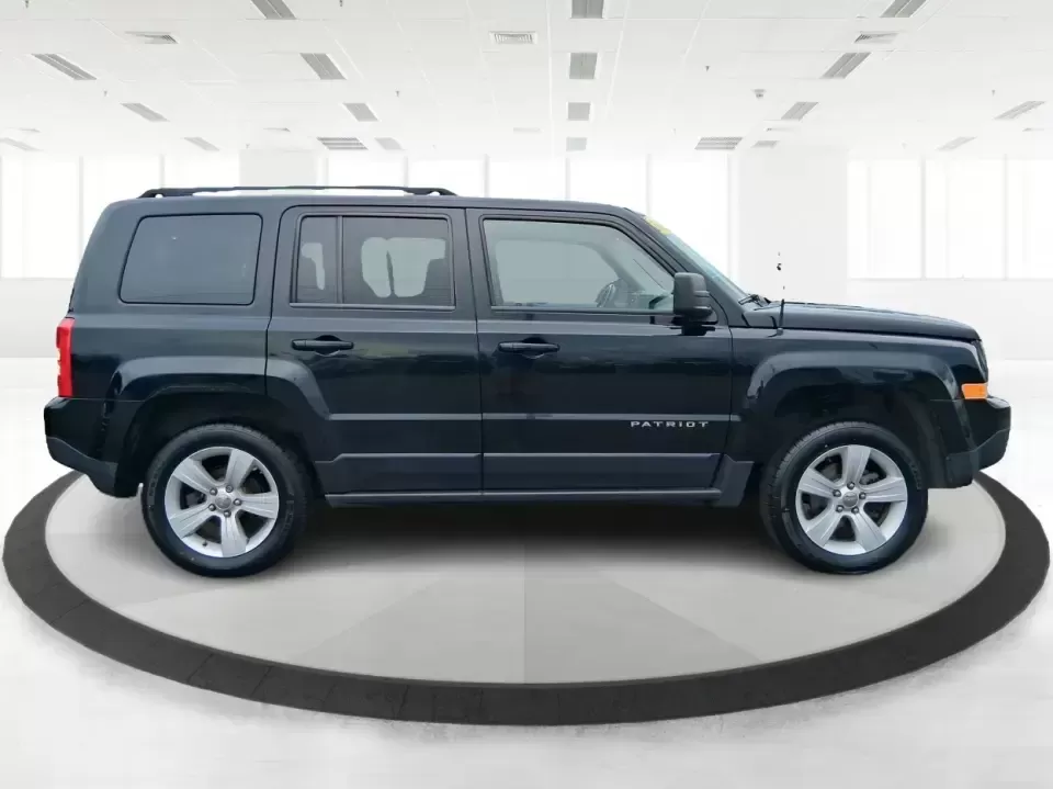 2016 Jeep Patriot Latitude 4WD (1C4NJRFB0GD) with an 2.4L L4 DOHC 16V engine, located at 1230 East Main St, Xenia, OH, 45385, (937) 908-9800, 39.688026, -83.910172 - Weekday commute down US-35, school drop-offs near Shawnee Park, and spontaneous weekend escapes to Caesar Creek State Park-this 2016 Jeep Patriot Latitude is built for the kind of Ohio lifestyle that mixes practical errands with let's get out of town freedom. Finished in Black Clearcoat and sized ju - Photo#1
