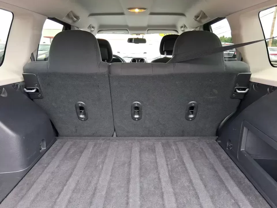 2016 Jeep Patriot Latitude 4WD (1C4NJRFB0GD) with an 2.4L L4 DOHC 16V engine, located at 1230 East Main St, Xenia, OH, 45385, (937) 908-9800, 39.688026, -83.910172 - Weekday commute down US-35, school drop-offs near Shawnee Park, and spontaneous weekend escapes to Caesar Creek State Park-this 2016 Jeep Patriot Latitude is built for the kind of Ohio lifestyle that mixes practical errands with let's get out of town freedom. Finished in Black Clearcoat and sized ju - Photo#12