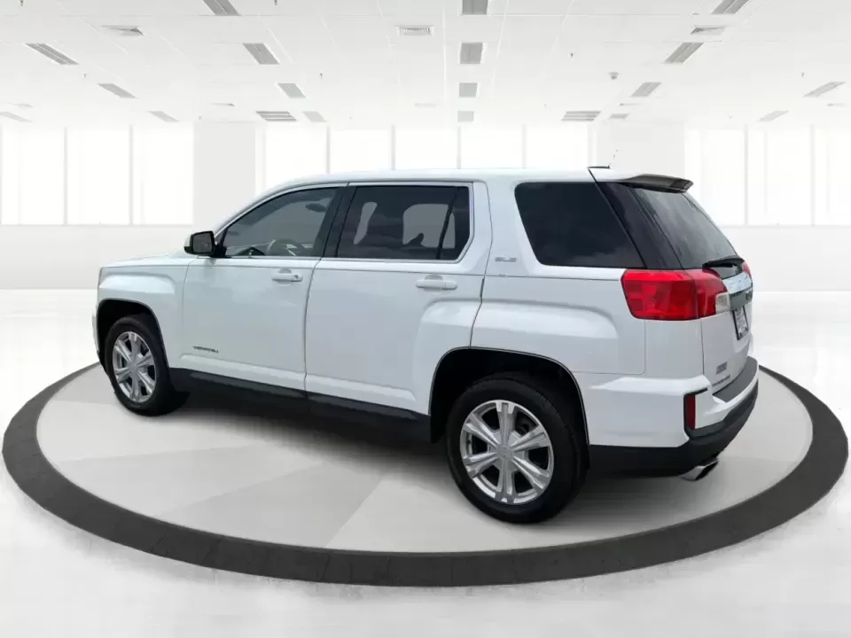 2017 GMC Terrain SLE-1 (2GKALMEK8H6) with an ECOTEC 2.4L I-4 gasoline direct injection engine, 6A transmission, located at 1230 East Main St, Xenia, OH, 45385, (937) 908-9800, 39.688026, -83.910172 - If your week includes school drop-offs, a long commute down US-35, and the occasional weekend escape to John Bryan State Park or Yellow Springs, this 2017 GMC Terrain SLE-1 is the kind of SUV that fits real life-roomy, comfortable, and ready for errands, road trips, and everything in between. Finish - Photo#4