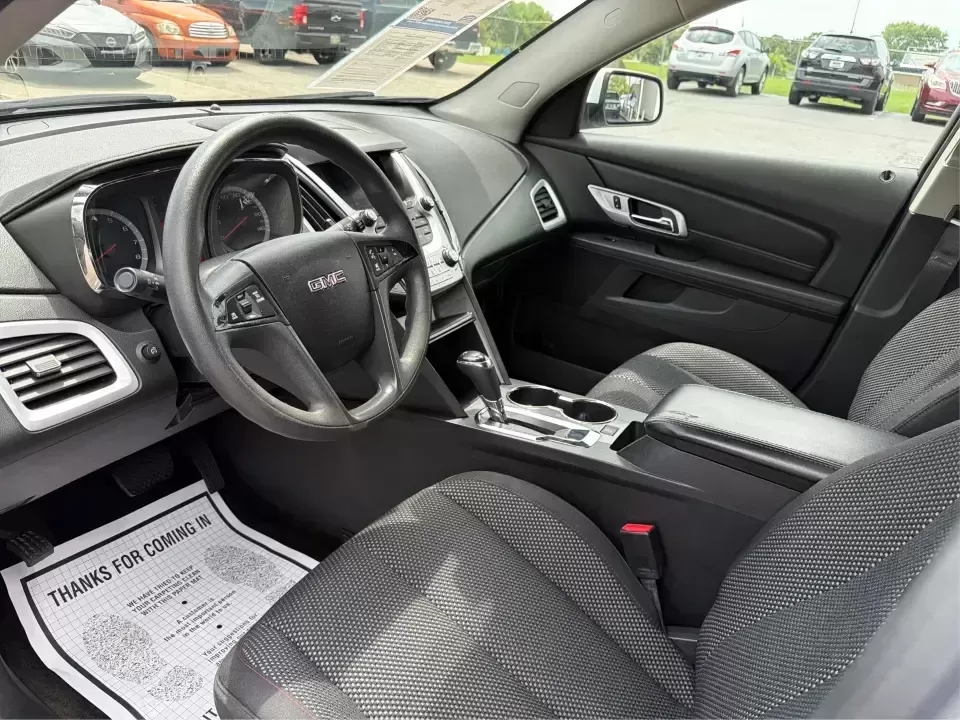 2017 GMC Terrain SLE-1 (2GKALMEK8H6) with an ECOTEC 2.4L I-4 gasoline direct injection engine, 6A transmission, located at 1230 East Main St, Xenia, OH, 45385, (937) 908-9800, 39.688026, -83.910172 - If your week includes school drop-offs, a long commute down US-35, and the occasional weekend escape to John Bryan State Park or Yellow Springs, this 2017 GMC Terrain SLE-1 is the kind of SUV that fits real life-roomy, comfortable, and ready for errands, road trips, and everything in between. Finish - Photo#9
