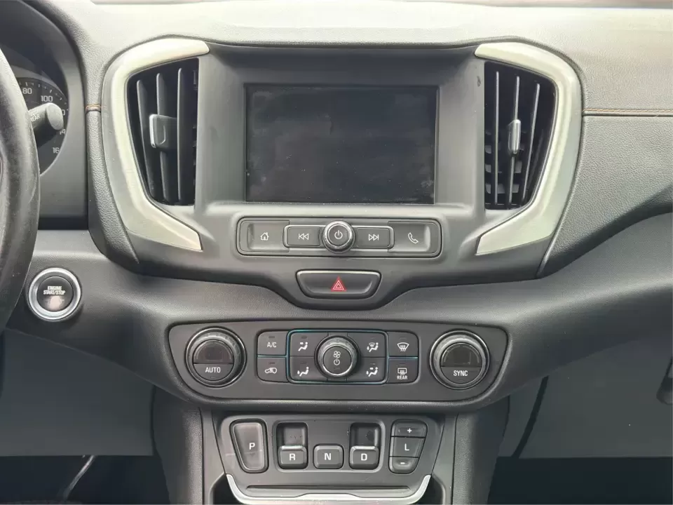 2019 GMC Terrain SLE (3GKALMEV8KL) with an 1.4L L4 DOHC 16V TURBO engine, 6A transmission, located at 880 E. National Road, Vandalia, OH, 45377, (937) 908-9800, 39.891918, -84.183594 - Picture your next week: a smooth commute down I75, a quick grocery run near the Dayton International Airport, and a weekend escape to local favorites like the National Museum of the U.S. Air Force or a stroll around nearby Englewood MetroPark. The 2019 GMC Terrain SLE makes that lifestyle easy to pi - Photo#13
