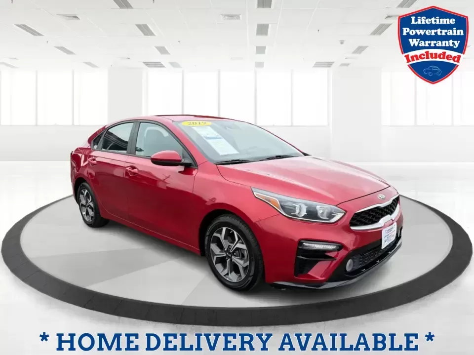 2019 Kia Forte LXS (3KPF24AD0KE) with an 2L I-4 DOHC engine, 6A transmission, located at 1099 N County Rd 25A , Troy, OH, 45373, (937) 908-9800, 40.057079, -84.212883 - Need a dependable commuter that still feels sharp for date nights in downtown Troy or quick weekend getaways out toward Miami County backroads? This **2019 Kia Forte LXS** in eye-catching **Currant Red** is a smart, budget-friendly sedan built for daily life-easy to park, comfortable for longer driv - Photo#0