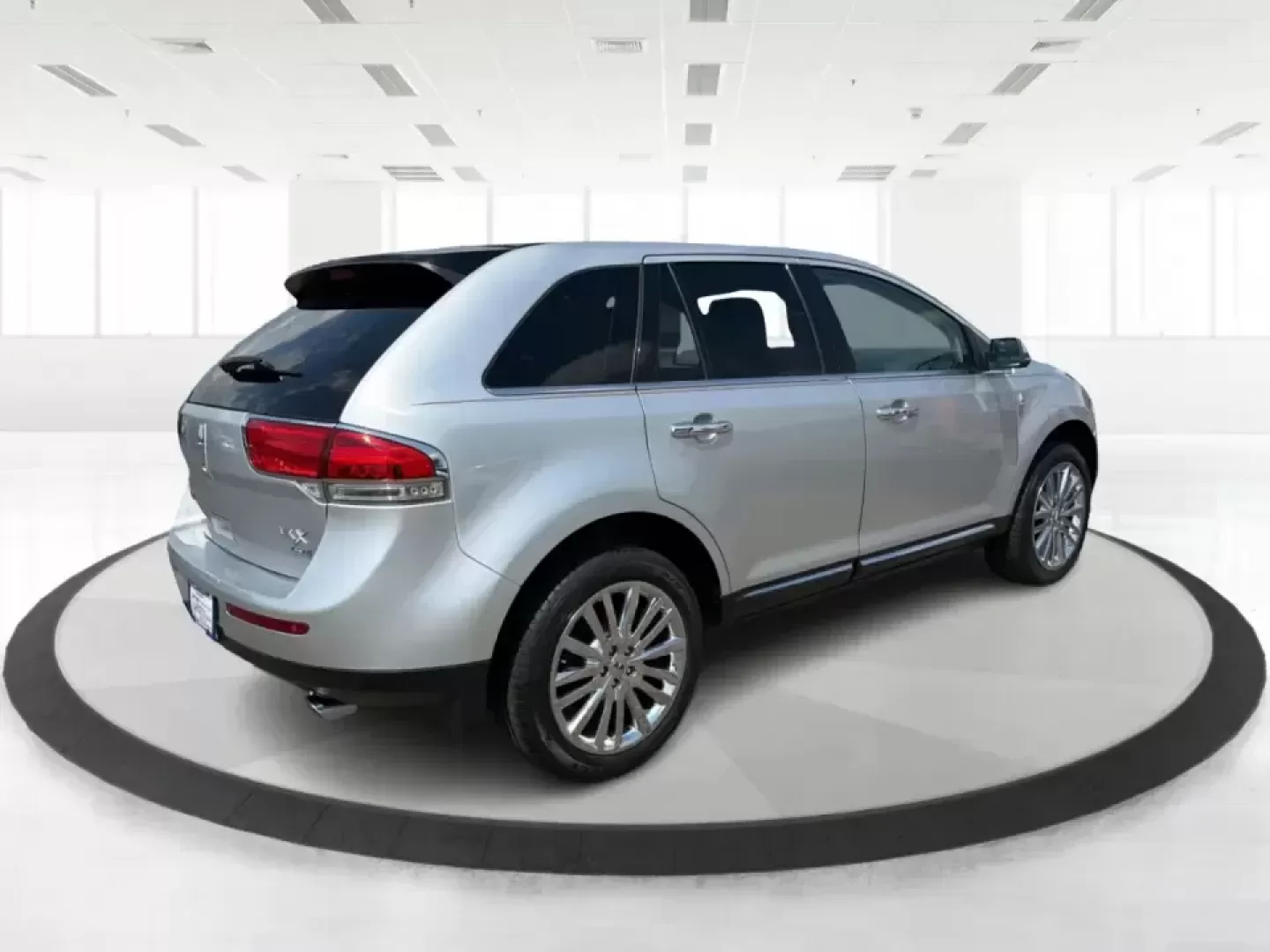 2012 Lincoln MKX Base (2LMDJ8JK1CB) with an 3.7L V6 DOHC 24V engine, 6-Speed Automatic transmission, located at 401 Woodman Dr, Riverside, OH, 45431, (937) 908-9800, 39.760899, -84.123421 - Need a comfortable, confident SUV for daily commuting to Wright-Patterson AFB, school drop-offs in Beavercreek, and weekend runs to The Greene or Carillon Historical Park? This 2012 Lincoln MKX Base in classic Silver delivers the kind of quiet ride, upscale comfort, and V6 power that makes errands f - Photo#2