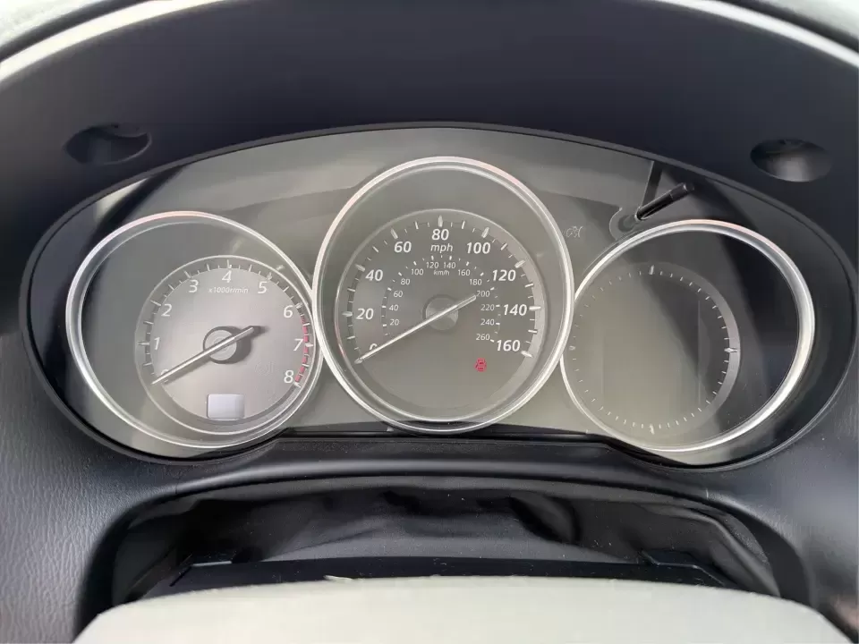 2014 Mazda CX-5 Touring (JM3KE2CYXE0) with an SKYACTIV-G 2.5L I-4 gasoline direct injection engine, 6-Speed Automatic transmission, located at 401 Woodman Dr, Riverside, OH, 45431, (937) 908-9800, 39.760899, -84.123421 - 2014 Mazda CX-5 Touring - Photo#15