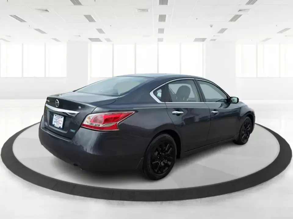 2013 Nissan Altima 2.5 S (1N4AL3AP8DC) with an 2.5L L4 DOHC 16V engine, located at 401 Woodman Dr, Riverside, OH, 45431, (937) 908-9800, 39.760899, -84.123421 - Need a smart, comfortable commuter that can also handle weekend plans without draining your budget? This **2013 Nissan Altima 2.5 S** in **Metallic Slate** is a practical sedan for Riverside-area drivers who want a smooth daily drive to work, easy errands around town, and solid highway mileage for r - Photo#2