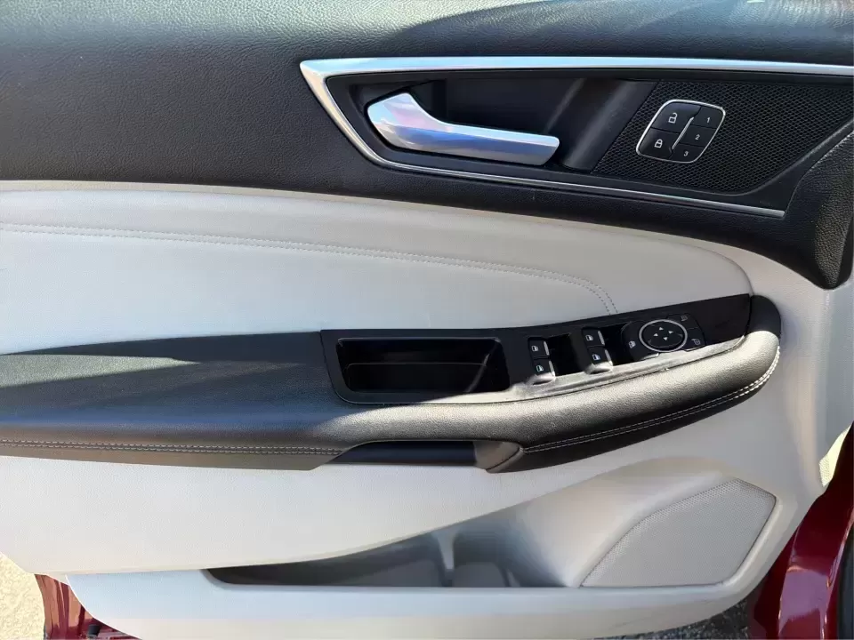 2016 Ford Edge Titanium (2FMPK3K93GB) with an 2.0L L4 DOHC 16V engine, 6A transmission, located at 880 E. National Road, Vandalia, OH, 45377, (937) 908-9800, 39.891918, -84.183594 - Picture your next road trip weekend: a comfortable SUV that can handle the daily school run, the long commute up I75, and a quick escape to the National Museum of the U.S. Air Force-without feeling like you're roughing it. This 2016 Ford Edge Titanium is built for real life in Vandalia, OH: roomy, c - Photo#19