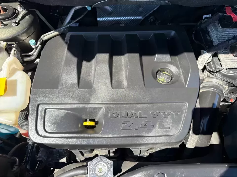 2015 Jeep Patriot Latitude 4WD (1C4NJRFB3FD) with an 2.4L L4 DOHC 16V engine, located at 401 Woodman Dr, Riverside, OH, 45431, (937) 908-9800, 39.760899, -84.123421 - Weekend trailheads, snowy school drop-offs, and everyday commutes across the Miami Valley all call for an SUV that's ready when your plans change. This 2015 Jeep Patriot High Altitude Edition in Maximum Steel Metallic Clearcoat is a smart pick for drivers who want Jeep style, practical size, and con - Photo#11