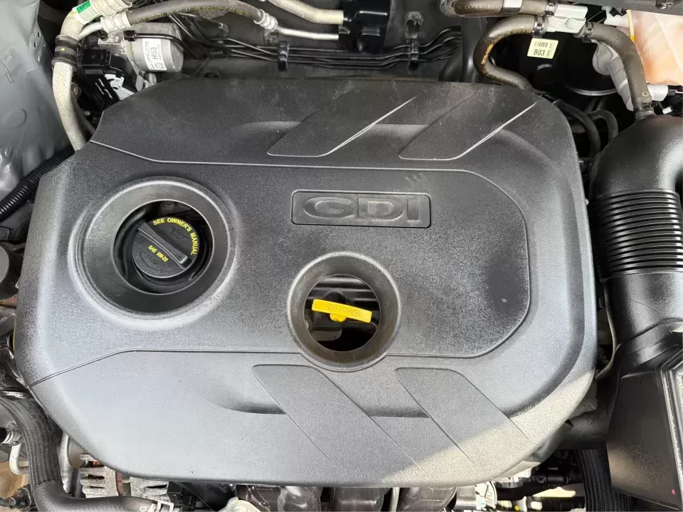 2019 Hyundai Tucson SE AWD (KM8J2CA47KU) with an 2.0L L4 DOHC 16V engine, 6A transmission, located at 1099 N County Rd 25A , Troy, OH, 45373, (937) 908-9800, 40.057079, -84.212883 - Need a dependable SUV that can handle school drop-offs, long commutes up I-75, and spontaneous weekend getaways to Charleston Falls Preserve or a quick lap around the Miami County Fairgrounds? This 2019 Hyundai Tucson SE in Coliseum Gray is a smart, practical choice for drivers who want confident al - Photo#11