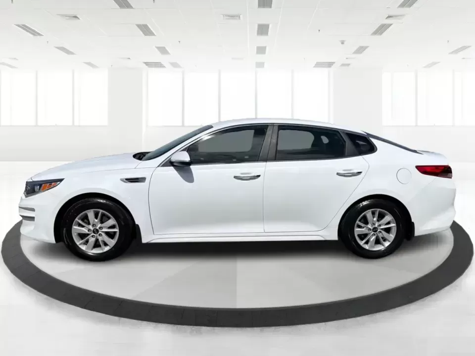 2017 Kia Optima LX (5XXGT4L35HG) with an 2.4L L4 DOHC 16V engine, 6A transmission, located at 8750 N County Rd 25A, Piqua, OH, 45356, (937) 908-9800, 40.164391, -84.232513 - Set up for real life in West Central Ohio-whether you're commuting daily on I-75, running kids to activities around Piqua and Troy, or planning a comfortable weekend drive to the Miami County Fairgrounds-this 2017 Kia Optima LX is the kind of sedan that makes everyday miles feel easier and more enjo - Photo#5