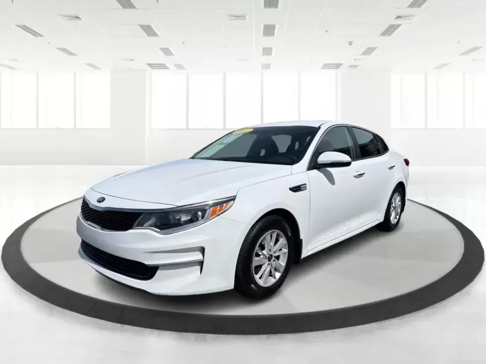 2017 Kia Optima LX (5XXGT4L35HG) with an 2.4L L4 DOHC 16V engine, 6A transmission, located at 8750 N County Rd 25A, Piqua, OH, 45356, (937) 908-9800, 40.164391, -84.232513 - Set up for real life in West Central Ohio-whether you're commuting daily on I-75, running kids to activities around Piqua and Troy, or planning a comfortable weekend drive to the Miami County Fairgrounds-this 2017 Kia Optima LX is the kind of sedan that makes everyday miles feel easier and more enjo - Photo#8
