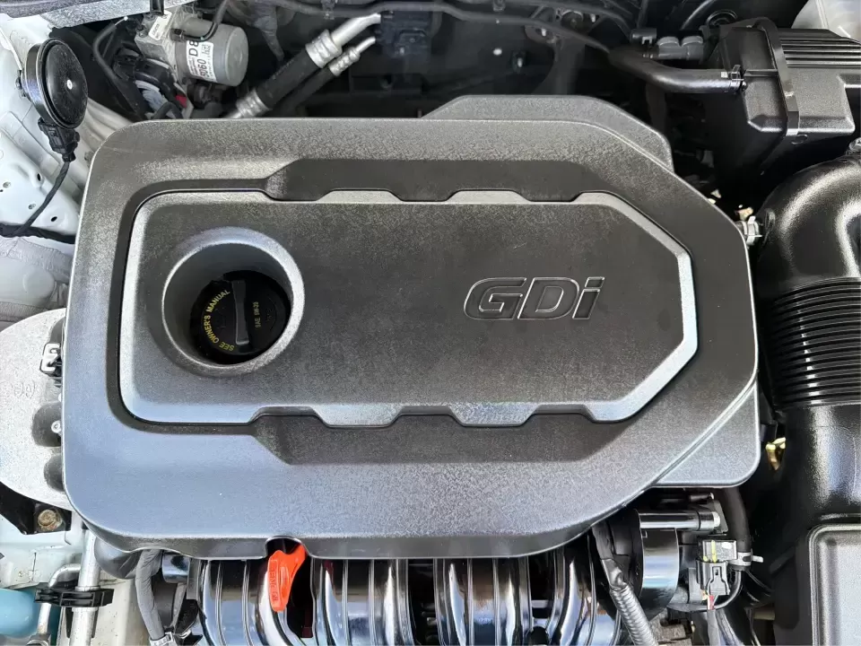 2017 Kia Optima LX (5XXGT4L35HG) with an 2.4L L4 DOHC 16V engine, 6A transmission, located at 8750 N County Rd 25A, Piqua, OH, 45356, (937) 908-9800, 40.164391, -84.232513 - Set up for real life in West Central Ohio-whether you're commuting daily on I-75, running kids to activities around Piqua and Troy, or planning a comfortable weekend drive to the Miami County Fairgrounds-this 2017 Kia Optima LX is the kind of sedan that makes everyday miles feel easier and more enjo - Photo#11