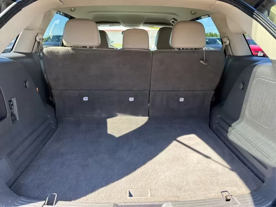 2013 Ford Edge Limited (2FMDK4KC2DB) with an 3.5L V-6 DOHC engine, 6-Speed Automatic transmission, located at 1951 S Dayton Lakeview Rd., New Carlisle, OH, 45344, (937) 908-9800, 39.890999, -84.050255 - 2013 Ford Edge Limited - Photo#12