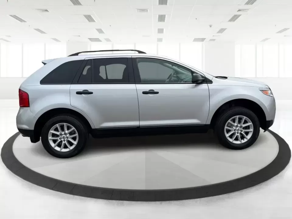 2014 Ford Edge SE FWD (2FMDK3GC0EB) with an 3.5L V6 DOHC 24V engine, 6-Speed Automatic transmission, located at 880 E. National Road, Vandalia, OH, 45377, (937) 908-9800, 39.891918, -84.183594 - Need an SUV that fits real life in the Miami Valley-school drop-offs, a steady commute, and weekend errands-without feeling bulky or hard to park? This 2014 Ford Edge SE FWD is a smart, comfortable choice for everyday drivers who want roomy seating for five, useful tech, and confident road manners f - Photo#1