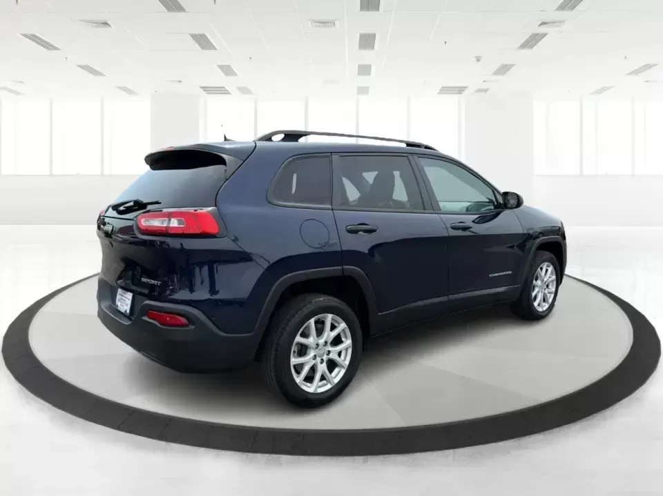 2016 Jeep Cherokee Sport 4WD (1C4PJMAB0GW) with an 2.4L L4 DOHC 16V engine, 9A transmission, located at 880 E. National Road, Vandalia, OH, 45377, (937) 908-9800, 39.891918, -84.183594 - Weekend getaways, winter commutes, and everyday kid-and-gear duty all feel easier in a capable SUV-and this **2016 Jeep Cherokee Sport 4WD** is built for drivers around **Vandalia, Ohio** who want confident traction, practical space, and comfort without stepping into a huge vehicle. Whether you're h - Photo#2