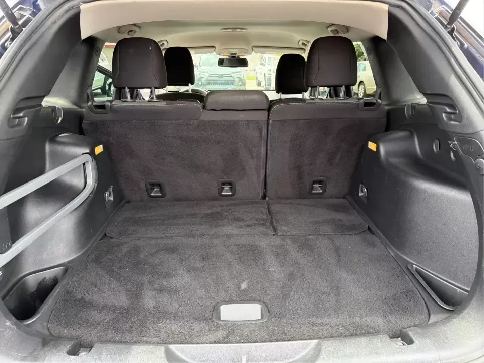 2016 Jeep Cherokee Sport 4WD (1C4PJMAB0GW) with an 2.4L L4 DOHC 16V engine, 9A transmission, located at 880 E. National Road, Vandalia, OH, 45377, (937) 908-9800, 39.891918, -84.183594 - Weekend getaways, winter commutes, and everyday kid-and-gear duty all feel easier in a capable SUV-and this **2016 Jeep Cherokee Sport 4WD** is built for drivers around **Vandalia, Ohio** who want confident traction, practical space, and comfort without stepping into a huge vehicle. Whether you're h - Photo#12