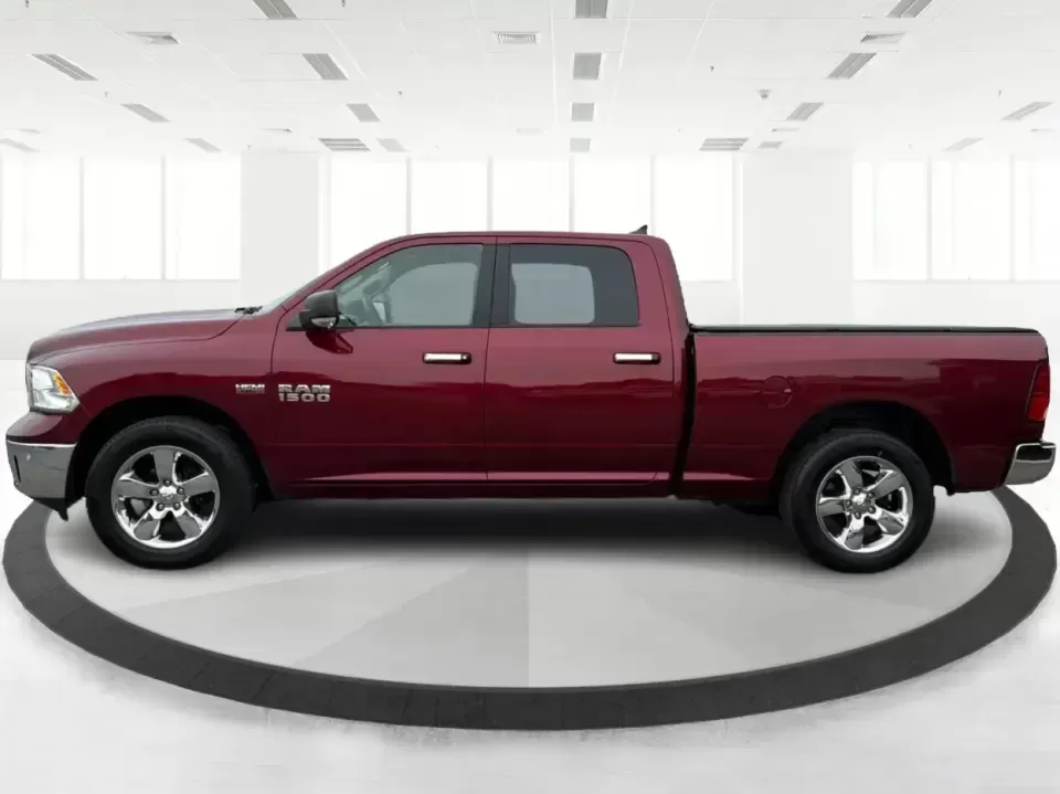 2017 Ram 1500 SLT Crew Cab LWB 4WD (1C6RR7TT6HS) with an 5.7L V8 OHV 16V engine, 8A transmission, located at 8750 N County Rd 25A, Piqua, OH, 45356, (937) 908-9800, 40.164391, -84.232513 - Weekday workhorse, weekend adventure rig, and road-trip-ready family hauler all in one-this **2017 Ram 1500 SLT Crew Cab LWB 4WD** is built for life in West Central Ohio. Whether you're commuting from Piqua to Troy, hauling gear out toward Indian Lake, or towing a trailer for a Saturday project, thi - Photo#5