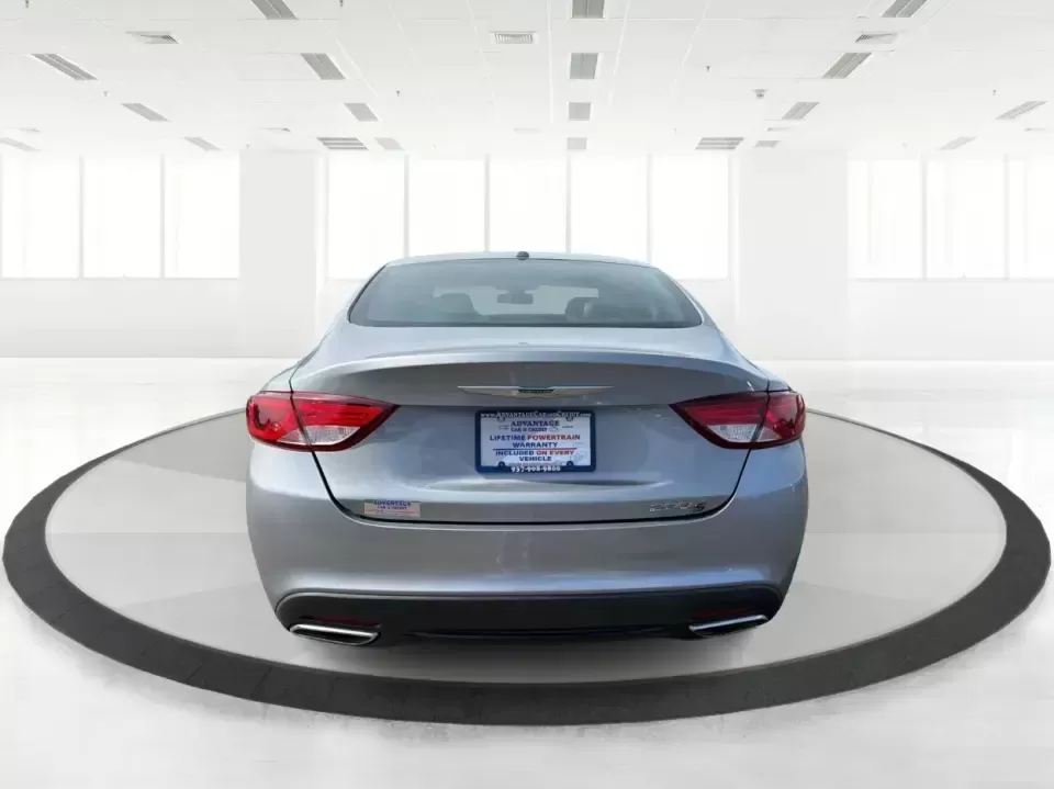 2015 Chrysler 200 S (1C3CCCBG2FN) with an 3.6L V6 DOHC 24V FFV engine, 9-Speed Automatic transmission, located at 1184 Kauffman Ave, Fairborn, OH, 45324, (937) 908-9800, 39.807072, -84.030914 - Need a comfortable, stylish sedan for daily commuting between Wright-Patterson AFB, Beavercreek shopping runs, and weekends out at Fairborn's community events? This 2015 Chrysler 200 S is built for real-life driving-smooth on I-675, easy to park around Downtown Fairborn, and roomy enough for five pa - Photo#3
