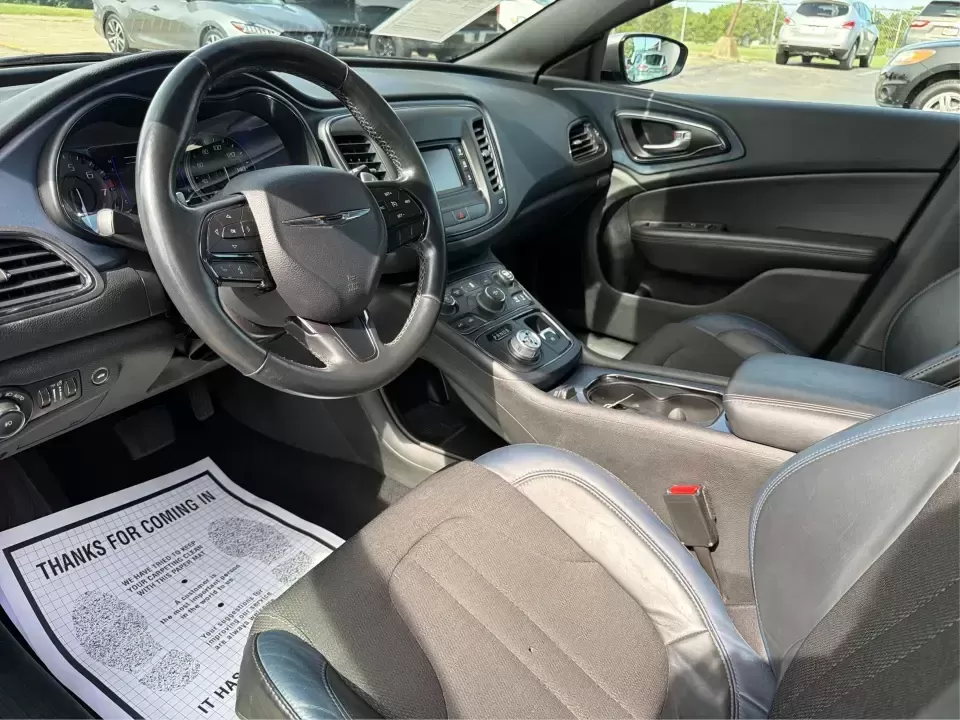 2015 Chrysler 200 S (1C3CCCBG2FN) with an 3.6L V6 DOHC 24V FFV engine, 9-Speed Automatic transmission, located at 1184 Kauffman Ave, Fairborn, OH, 45324, (937) 908-9800, 39.807072, -84.030914 - Need a comfortable, stylish sedan for daily commuting between Wright-Patterson AFB, Beavercreek shopping runs, and weekends out at Fairborn's community events? This 2015 Chrysler 200 S is built for real-life driving-smooth on I-675, easy to park around Downtown Fairborn, and roomy enough for five pa - Photo#9